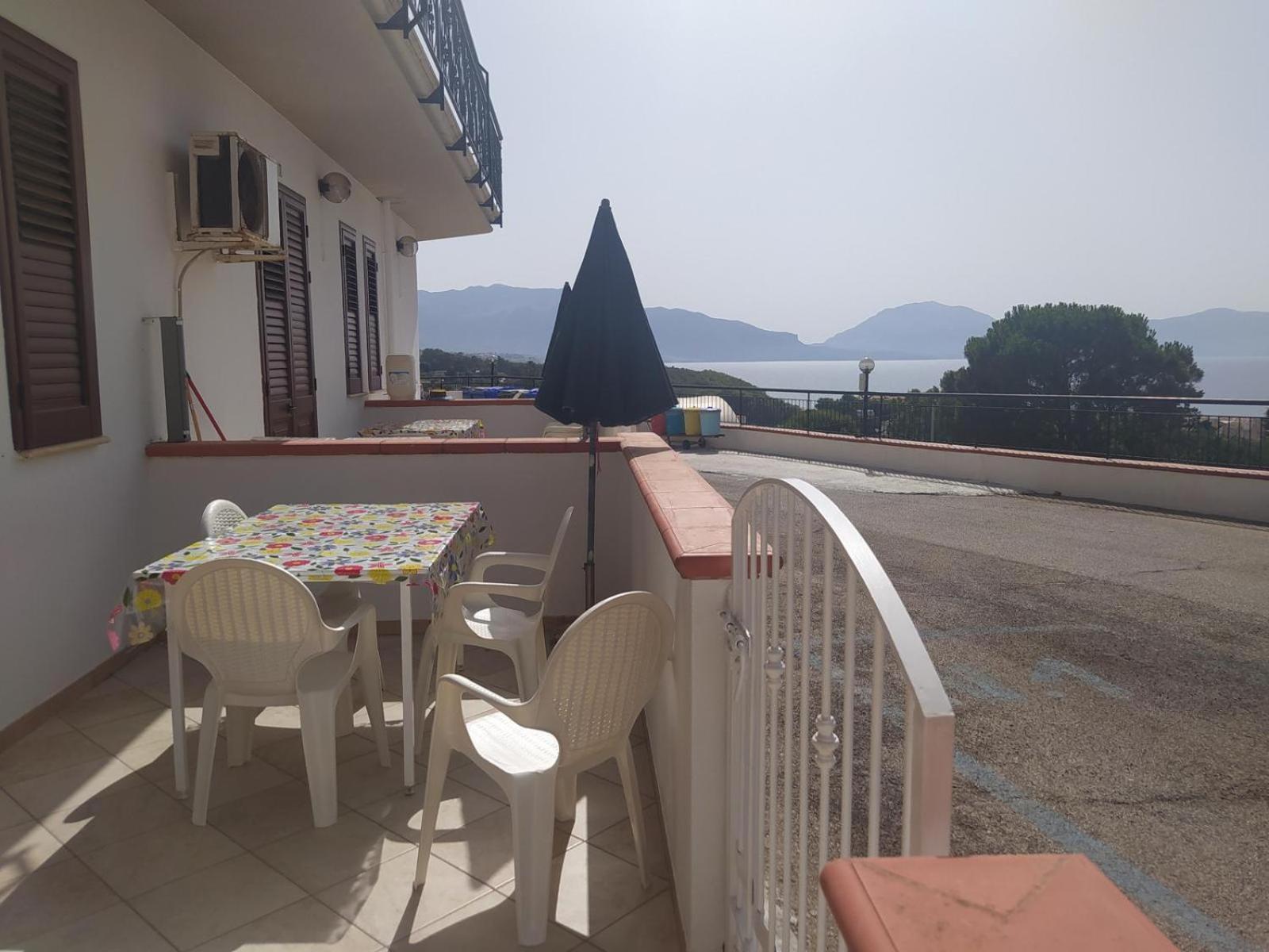 Case Vacanze Piccolo Balestrate Exterior foto