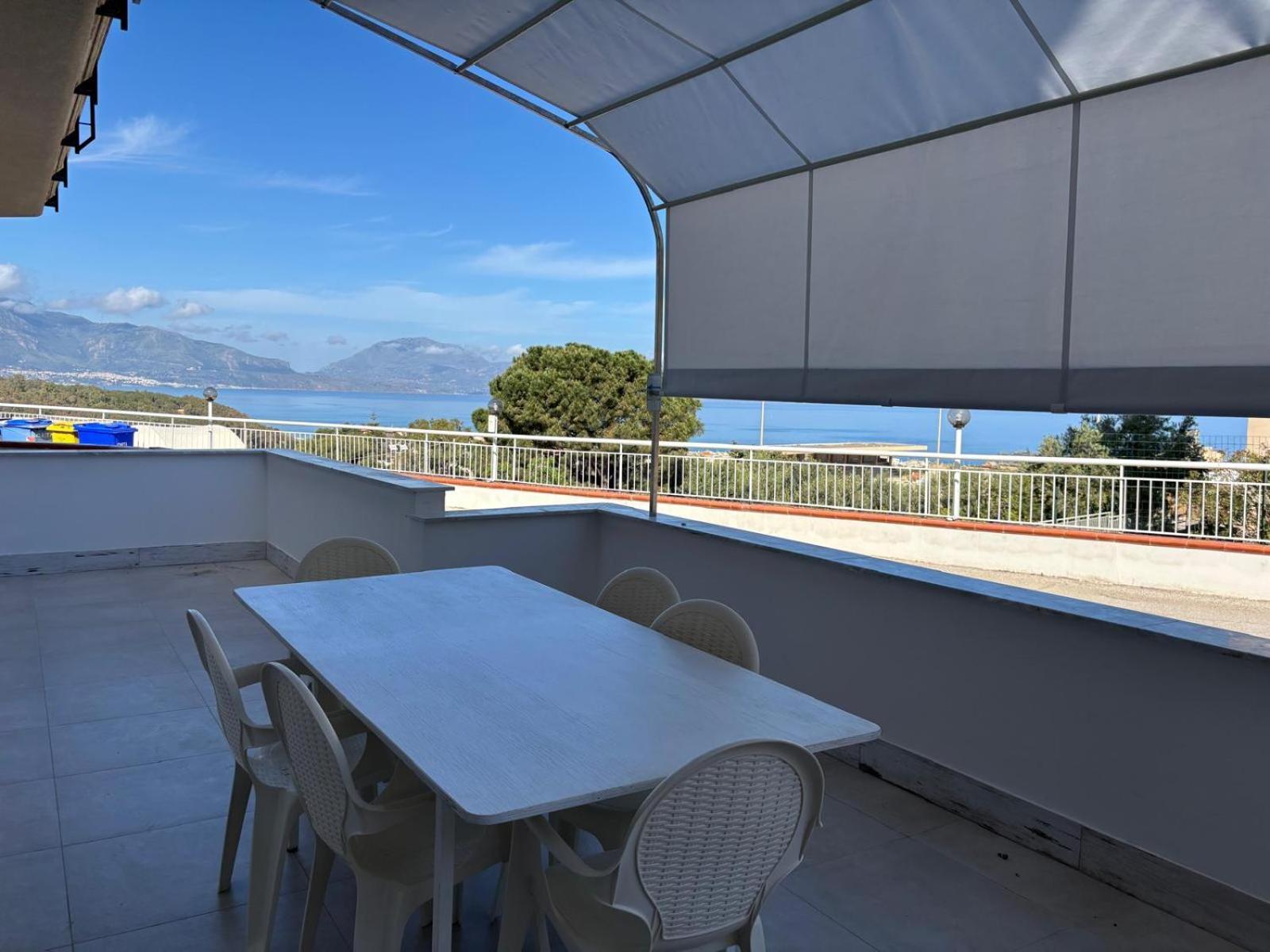 Case Vacanze Piccolo Balestrate Exterior foto